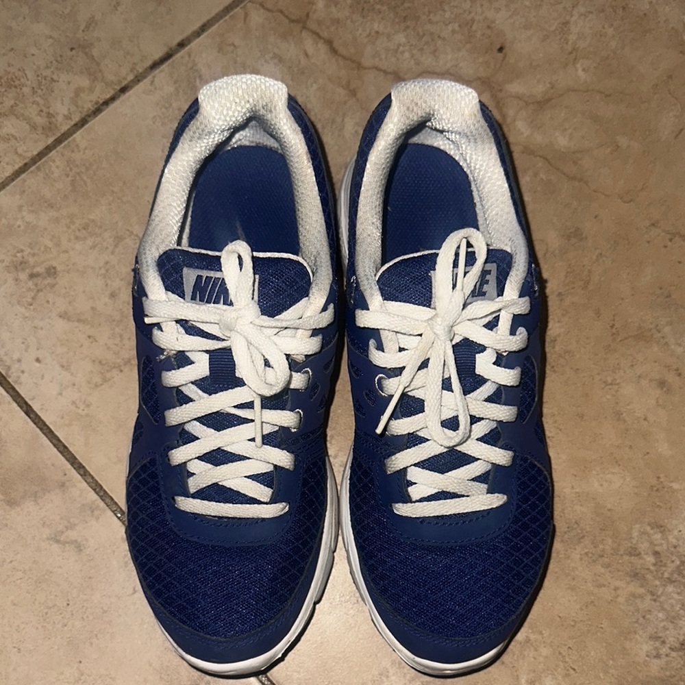 Nike Boys 4Y LunarForever Blue Sneakers